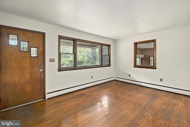 3095 Main Rd E, Emmaus, PA 18049 - photo 3