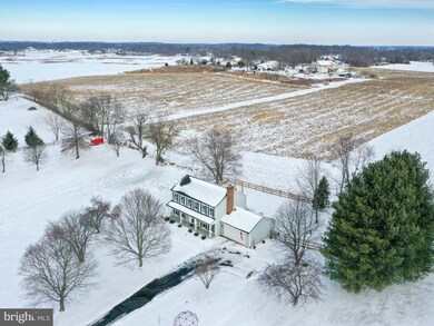 496 Prides Crossing, Shenandoah Junction, WV 25442 - photo 3