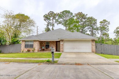 711WatersViewDr-5