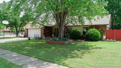 1201 S 28th St, Broken Arrow, OK 74014 - photo 2