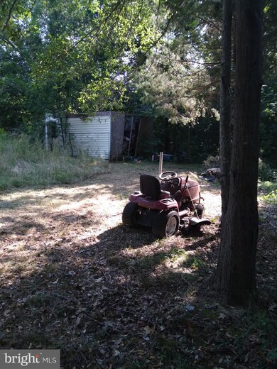 15963 Trigger Ln, King George, VA 22485 - photo 5