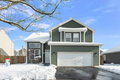 420 Wilshire Ln, Bolingbrook, IL 60440 - photo 2