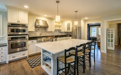 8 Rainbow Rd, Marblehead, MA 01945 - photo 4