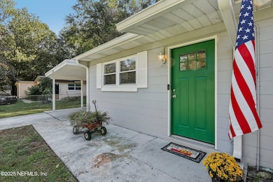 6770 Tinkerbell Ln, Jacksonville, FL 32210 - photo 6