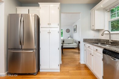 100 Strickland Rd Apt 10 25 - WEB