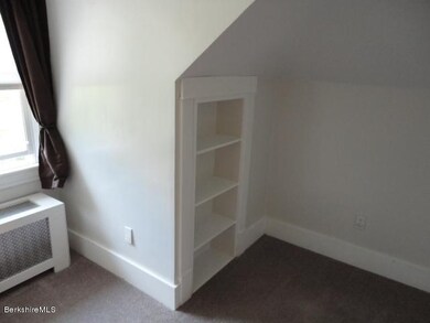 75 Gale Ave, Pittsfield, MA 01201 - photo 5