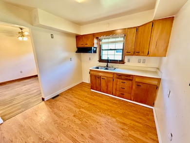 4307 Hughes St, Huntington, WV 25704 - photo 7