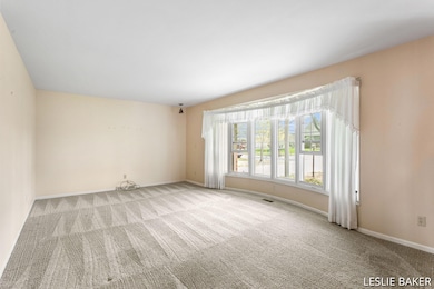 7-web-or-mls-761-crestview-st