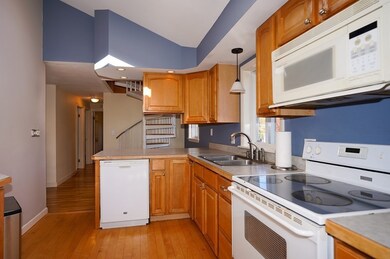 464 Norfolk St, Holliston, MA 01746 - photo 3