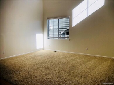 10565 Laurelglen Cir, Highlands Ranch, CO 80130 - photo 5