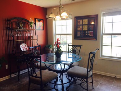 8708 Chetwood Trace Dr, Louisville, KY 40291 - photo 7