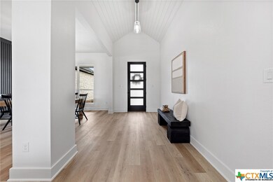 413 Royal Oaks Rd, Troy, TX 76579 - photo 6