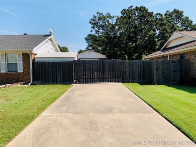 1800 Mockingbird Ln, McAlester, OK 74501 - photo 4
