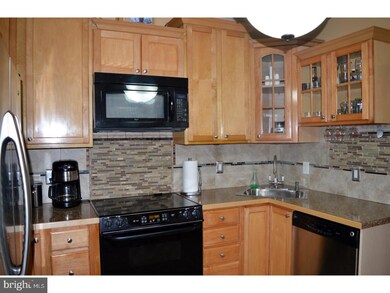 630 Pine St, Reading, PA 19602 - photo 2