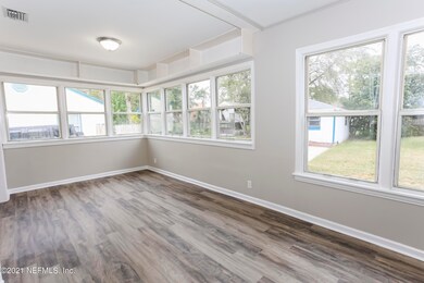 4865 Riverdale Rd, Jacksonville, FL 32210 - photo 7