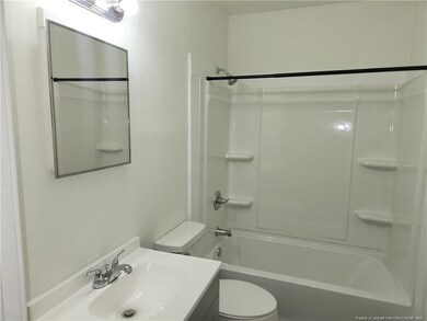 313 Oakridge Ave, Fayetteville, NC 28305 - photo 7