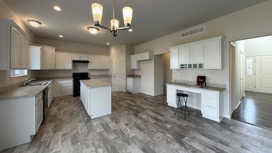 3015 Apple Blossom Way, Monroe, MI 48161 - photo 2