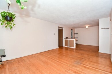 8 Colonial Village Dr unit 12, Arlington, MA 02474 - photo 7