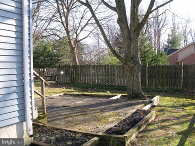 10822 Topbranch Ln, Columbia, MD 21044 - photo 5