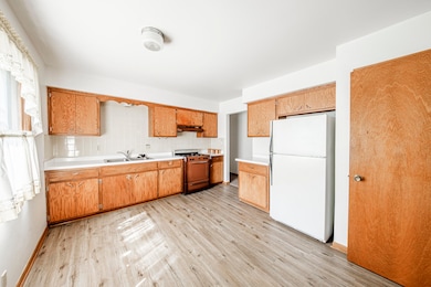 5137 N 106th St unit 5139, Milwaukee, WI 53225 - photo 7