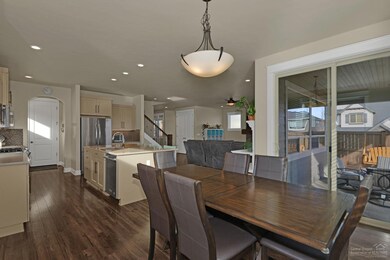 61041 Manhae Loop, Bend, OR 97702 - photo 5