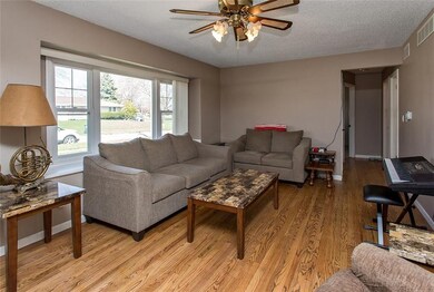 3107 E 26th St, Des Moines, IA 50317 - photo 6