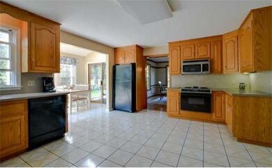 75 Rolling Meadow Dr, Holliston, MA 01746 - photo 7