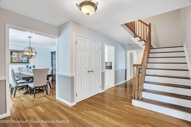 19 Mohawk Dr, Matawan, NJ 07747 - photo 4