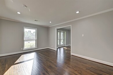 314 Briar Hill Dr, Houston, TX 77042 - photo 7