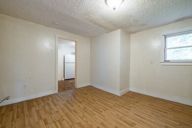 22 Lakeview St, East Hampton, CT 06424 - photo 5