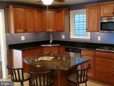 9 Fiske Ave, Glyndon, MD 21136 - photo 5