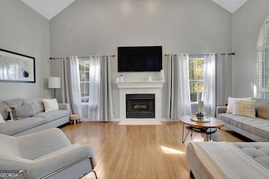 10945 Pinehigh Dr, Alpharetta, GA 30022 - photo 3