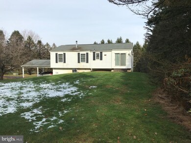 5413 Fantail Dr, Sykesville, MD 21784 - photo 2