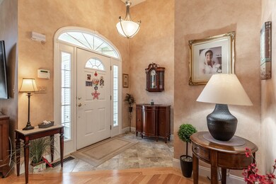 34 Hickory Crossing, Dracut, MA 01826 - photo 4