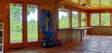 2707 Dabob Rd, Quilcene, WA 98376 - photo 2