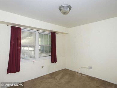 4816 Riverton Ln, Bowie, MD 20715 - photo 5