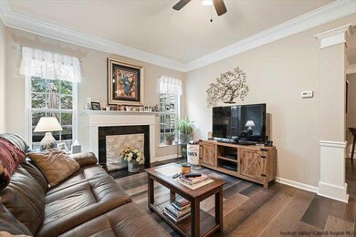 3 Bainbridge Place unit 204, Newburgh, NY 12550 - photo 6