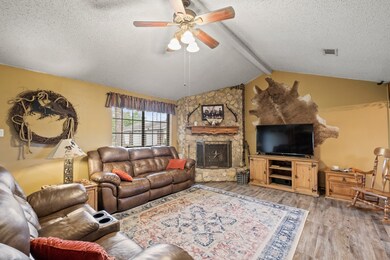 4501 Patterson Ln, Manvel, TX 77578 - photo 6