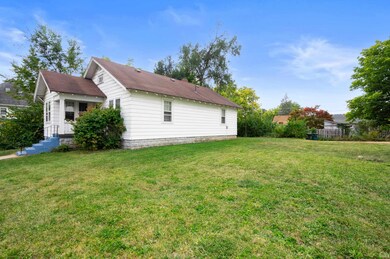 521 S Mound St, Muncie, IN 47305 - photo 3