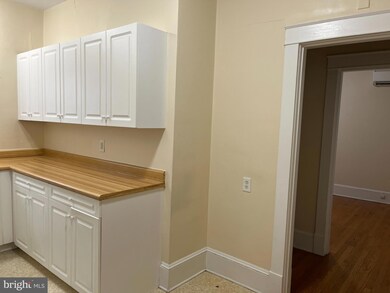 208 W Boscawen St unit 3, Winchester, VA 22601 - photo 4