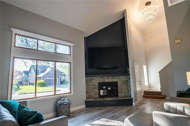 404 Jane Ct, Lawrence, KS 66049 - photo 5