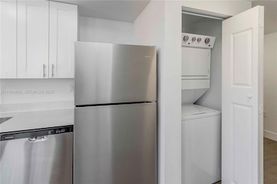 1620 NW 18th St unit 201, Miami, FL 33125 - photo 4