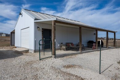 1141 County Road 208, Gainesville, TX 76240 - photo 2