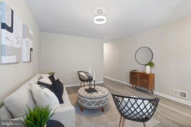 2126 Druid Hill Ave, Baltimore, MD 21217 - photo 4