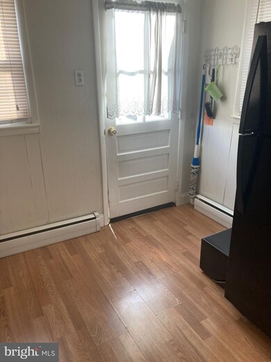 4439 Salmon St, Philadelphia, PA 19137 - photo 7