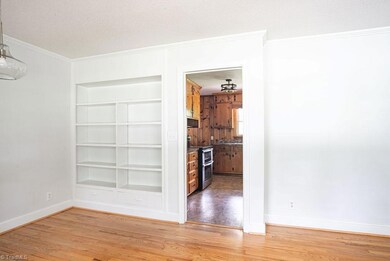 698 Skycrest Country Rd, Asheboro, NC 27205 - photo 5