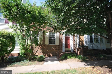 908 Reserve Champion Dr, Rockville, MD 20850 - photo 2