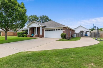 5919 Mesquite Dr, Tyler, TX 75707 - photo 3