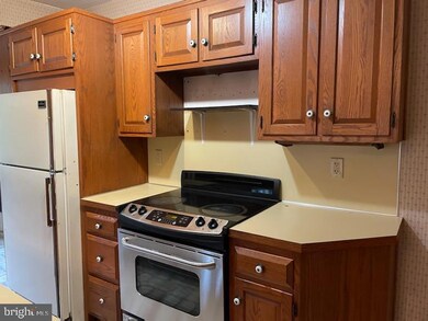 27 Butter Ln, Reading, PA 19606 - photo 5