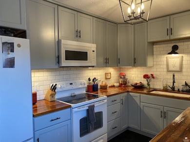 4600 Freeman Rd, Manhattan, KS 66503 - photo 7